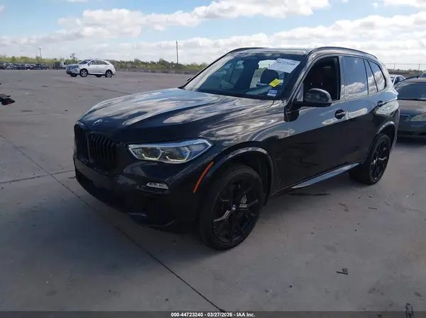 5UXJU2C53KLN66164 2019 BMW X5 - Image 2