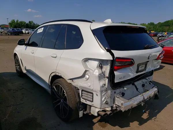 5UXJU2C53KLN66228 2019 BMW X5 - Image 2