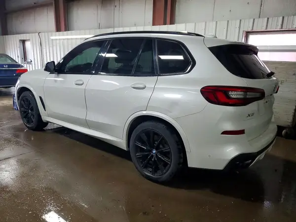 5UXJU2C54KLN49681 2019 BMW X5 - Image 2
