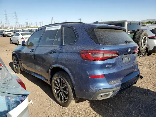 5UXJU2C54KLN65119 2019 BMW X5 - Image 2