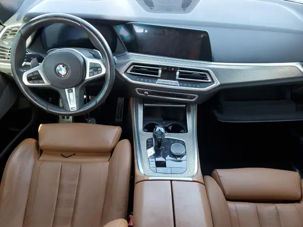 5UXJU2C54KLN65119 2019 BMW X5 - Image 8