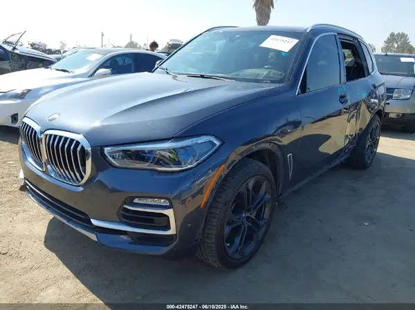 5UXJU2C54KLN65900 2019 BMW X5 - Image 2