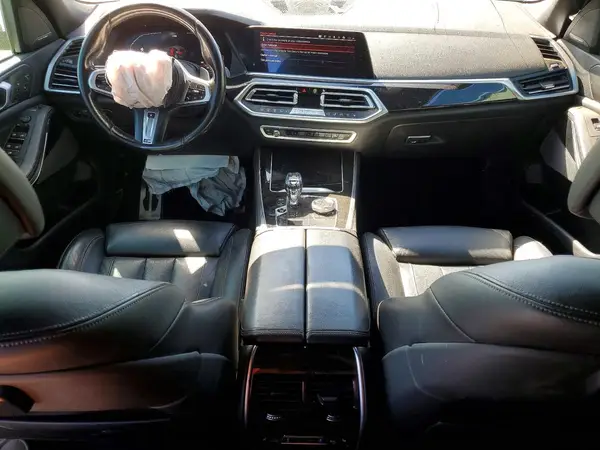 5UXJU2C55KLN64903 2019 BMW X5 - Image 8