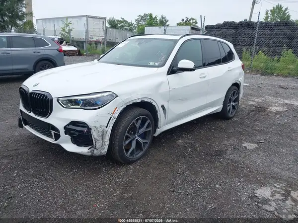 5UXJU2C55KLN66327 2019 BMW X5 - Image 2