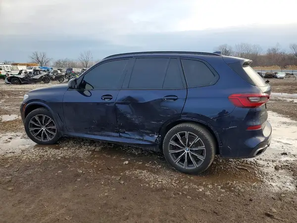 5UXJU2C55KLN67137 2019 BMW X5 - Image 2