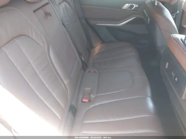 5UXJU2C56KLB15331 2019 BMW X5 - Image 8