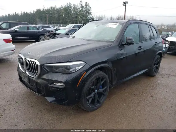 5UXJU2C56KLN49861 2019 BMW X5 - Image 2