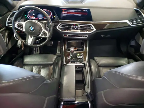 5UXJU2C56KLN64800 2019 BMW X5 - Image 8