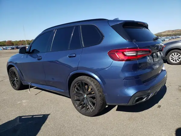 5UXJU2C56KLN67678 2019 BMW X5 - Image 2