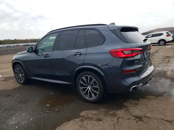 5UXJU2C57KLN64448 2019 BMW X5 - Image 2