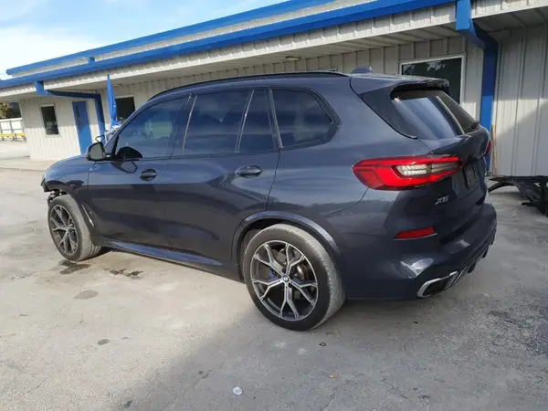 5UXJU2C57KLN65020 2019 BMW X5 - Image 2