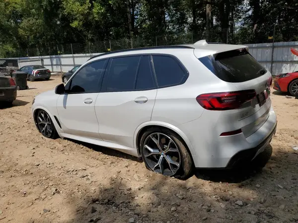 5UXJU2C57KLN67916 2019 BMW X5 - Image 2