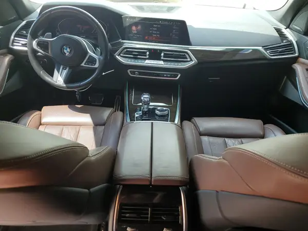 5UXJU2C57KLN67916 2019 BMW X5 - Image 8