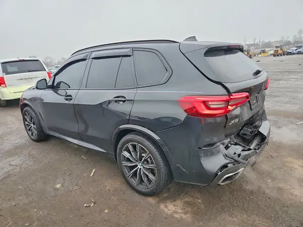 5UXJU2C58KLN65186 2019 BMW X5 - Image 2