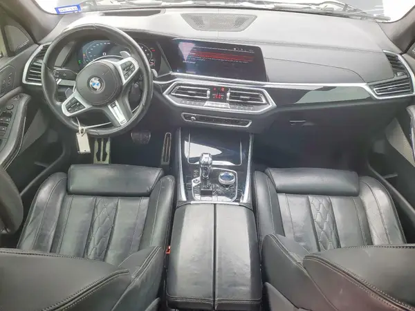 5UXJU2C58KLN66094 2019 BMW X5 - Image 8