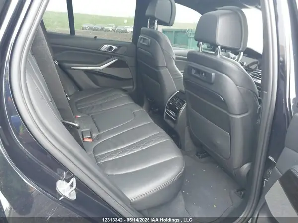 5UXJU2C59KLB15355 2019 BMW X5 - Image 8