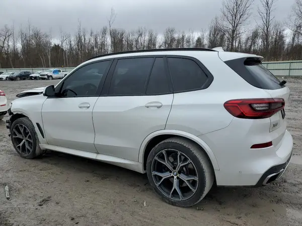 5UXJU2C59KLN67108 2019 BMW X5 - Image 2