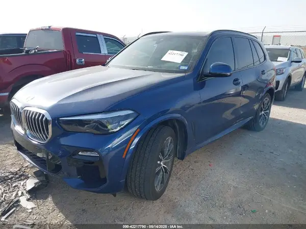 5UXJU2C5XKLN65156 2019 BMW X5 - Image 2