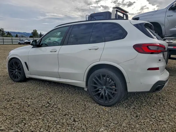 5UXJU4C00N9J77161 2022 BMW X5 - Image 2