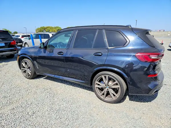 5UXJU4C01LL227792 2020 BMW X5 - Image 2