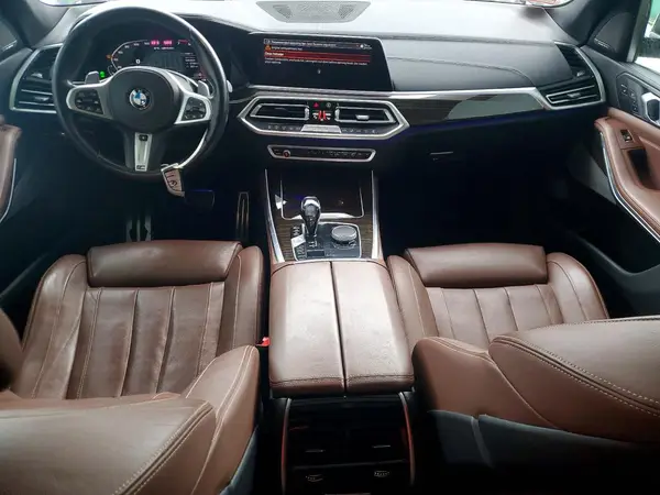 5UXJU4C01LLE46108 2020 BMW X5 - Image 8