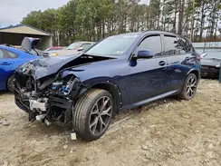 5UXJU4C01M9E62064 2021 BMW X5