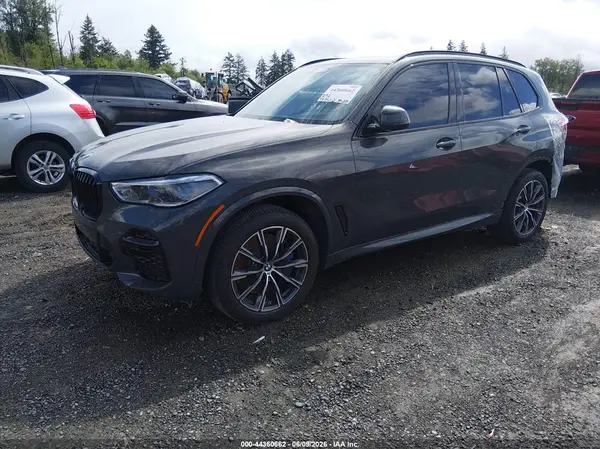 5UXJU4C01N9J48929 2022 BMW X5 - Image 2