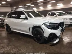5UXJU4C01N9M81857 2022 BMW X5