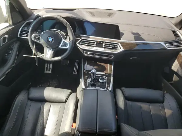 5UXJU4C01P9N49044 2023 BMW X5 - Image 8