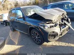 5UXJU4C01P9P57800 2023 BMW X5