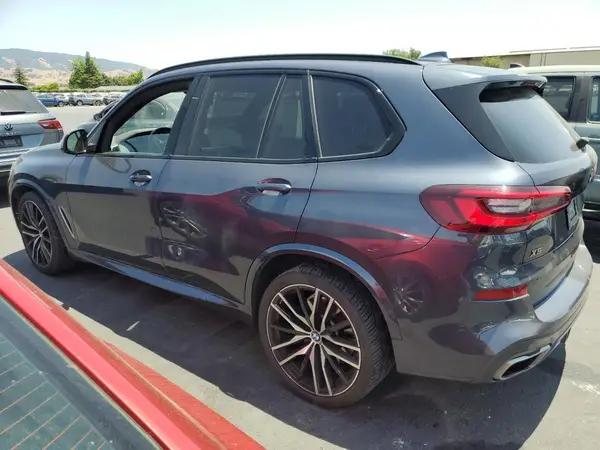 5UXJU4C03N9J16242 2022 BMW X5 - Image 2