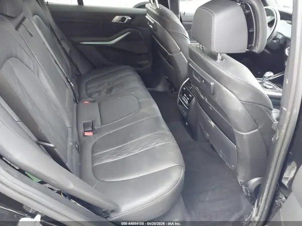 5UXJU4C03N9L11029 2022 BMW X5 - Image 8