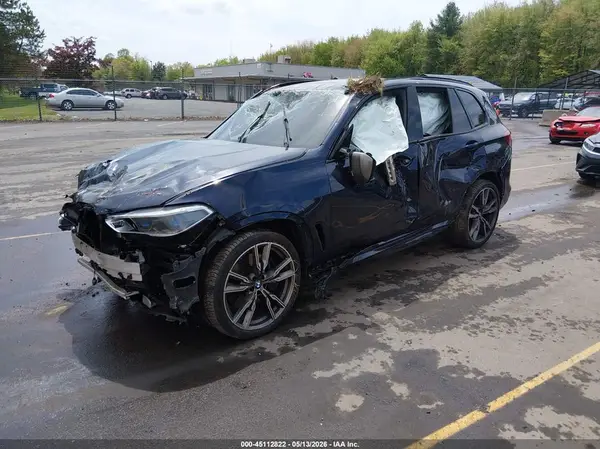 5UXJU4C04L9C11618 2020 BMW X5 - Image 2