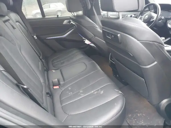 5UXJU4C04M9F80822 2021 BMW X5 - Image 8