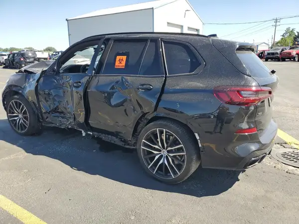 5UXJU4C04P9R18978 2023 BMW X5 - Image 2
