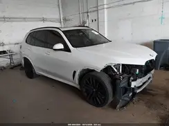 5UXJU4C05LL227987 2020 BMW X5