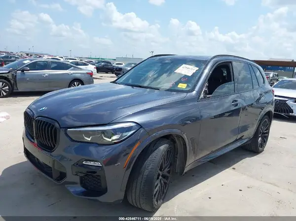 5UXJU4C08M9E63132 2021 BMW X5 - Image 2