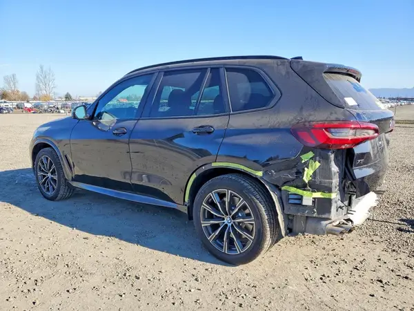 5UXJU4C08N9J86898 2022 BMW X5 - Image 2