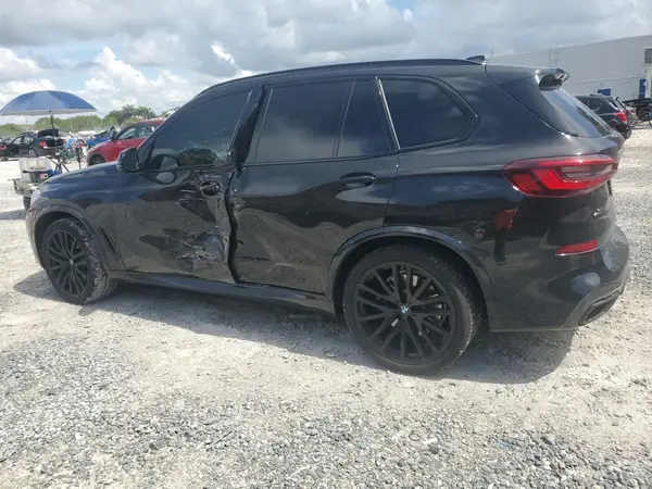 5UXJU4C09L9C57333 2020 BMW X5 - Image 2