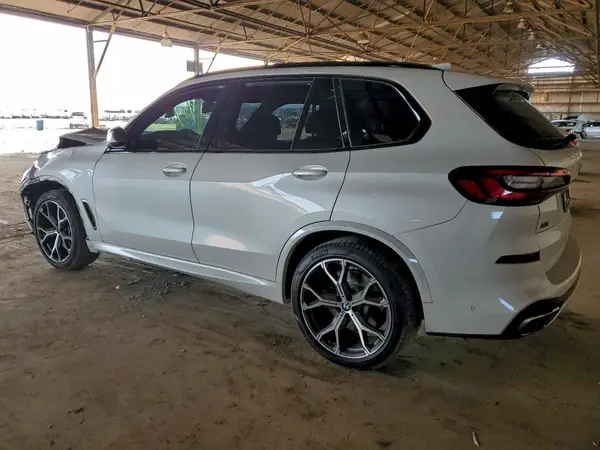 5UXJU4C09P9N48997 2023 BMW X5 - Image 2