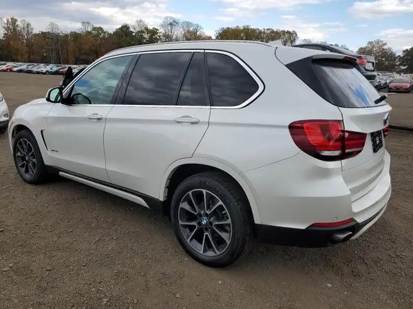 5UXKR0C30H0V69834 2017 BMW X5 - Image 2