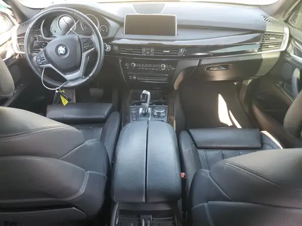 5UXKR0C30H0V71065 2017 BMW X5 - Image 8