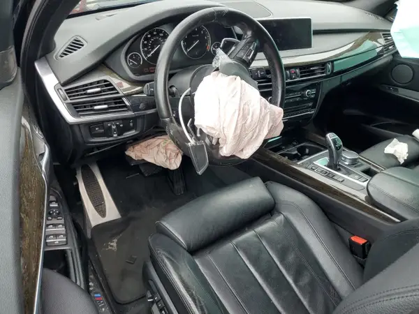 5UXKR0C30H0V71325 2017 BMW X5 - Image 8