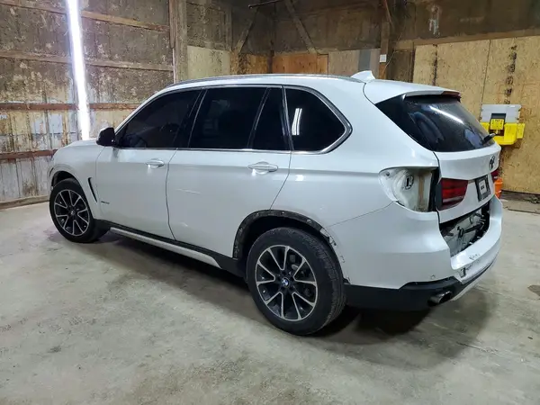 5UXKR0C30H0V71549 2017 BMW X5 - Image 2
