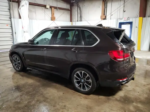 5UXKR0C30H0V73088 2017 BMW X5 - Image 2