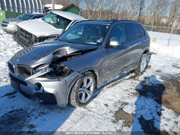 5UXKR0C30H0V75360 2017 BMW X5 - Image 2