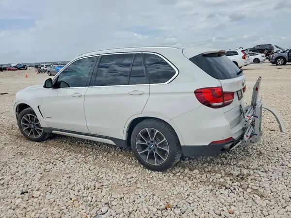 5UXKR0C30H0V77366 2017 BMW X5 - Image 2
