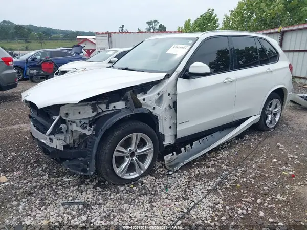 5UXKR0C30H0V77691 2017 BMW X5 - Image 2