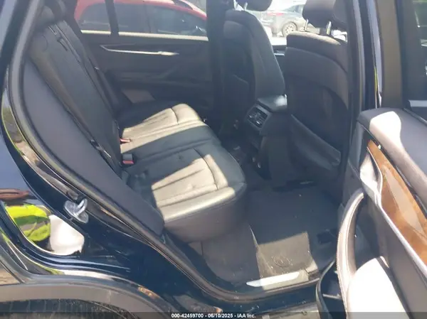 5UXKR0C30H0V78761 2017 BMW X5 - Image 8