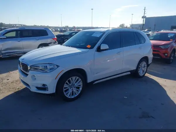 5UXKR0C30H0V79070 2017 BMW X5 - Image 2